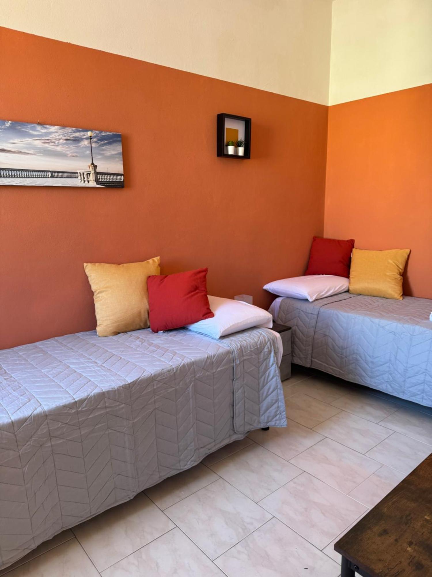 Colben Tuscany Home - Il Mare Dalla Finestra Nell'Atmosfera Tipica Livornese Ліворно Екстер'єр фото